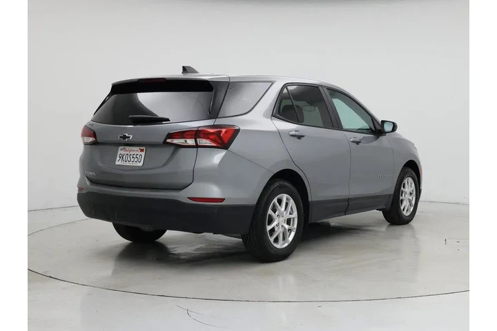 $21998 : Chevrolet Equinox 2024 LS 4d image 8