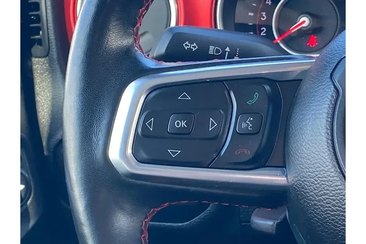 $36885 : Jeep Wrangler Unlimited 2021 image 8