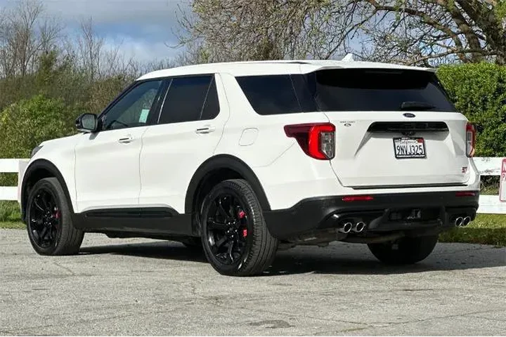 $37112 : Ford Explorer 2022 AWD ST 4d image 6