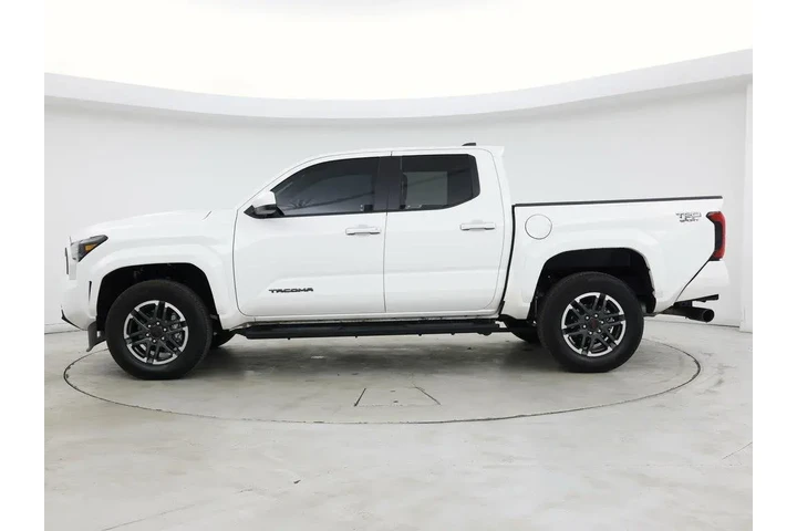 $39998 : Toyota Tacoma 2025 4x2 TRD S image 3