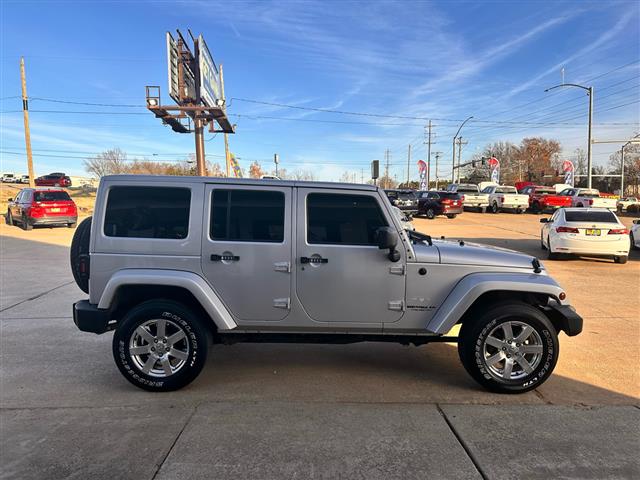 $15995 : 2012 Wrangler image 7