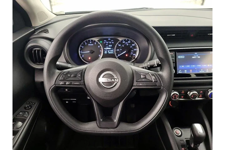 $17998 : Nissan Kicks 2023 S 4dr Cros image 10