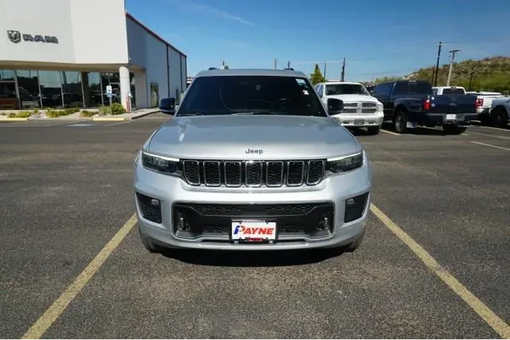 $29995 : Jeep Grand Cherokee L 2022 4 image 2