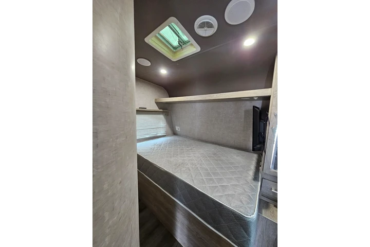 $1000 : Traila Rv De renta!!!!! image 1