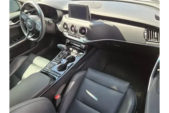 $21885 : Kia Stinger 2019 Premium 4dr image 7
