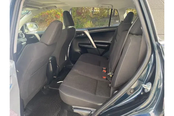 $17990 : Toyota RAV4 Hybrid 2018 AWD image 10