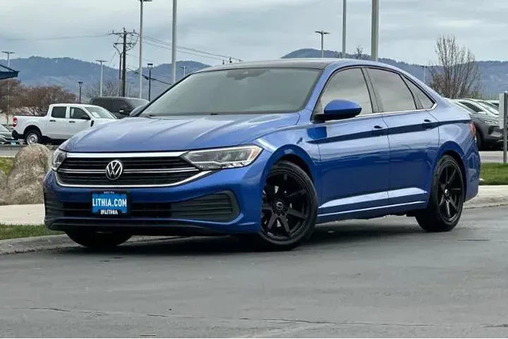 $18995 : Volkswagen Jetta 2022 SE 4dr image 1