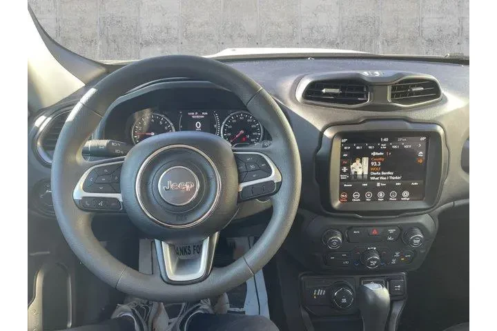 $19666 : Jeep Renegade 2023 4x4 Latit image 9