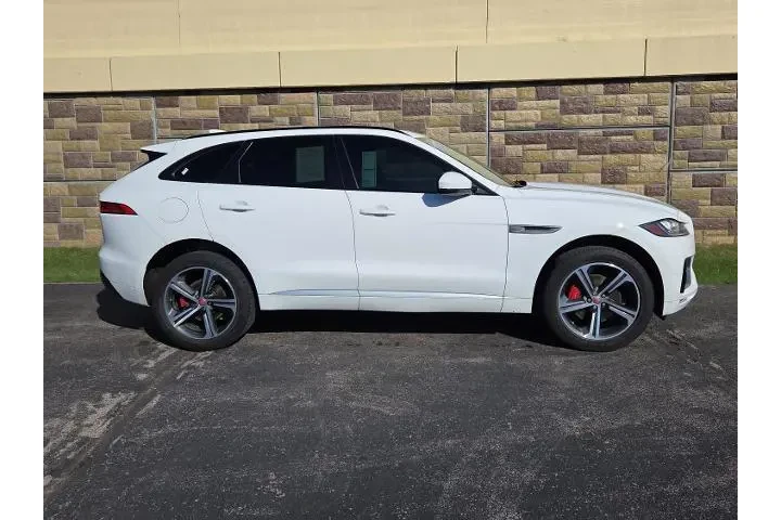 $18099 : Jaguar F-PACE 2019 AWD S 4dr image 2