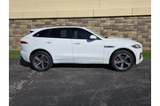 $18099 : Jaguar F-PACE 2019 AWD S 4dr thumbnail