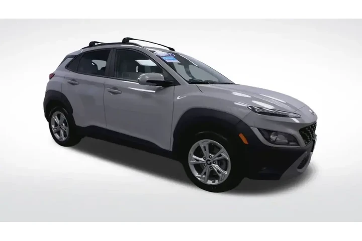 $23495 : Hyundai KONA 2023 AWD SEL 4d image 2