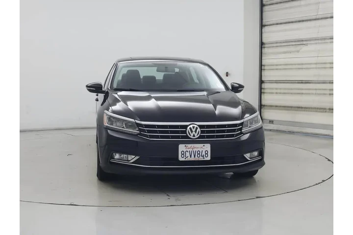 $13998 : Volkswagen Passat 2018 2.0T image 5