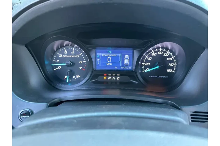 $16999 : 2015 Explorer Police Intercep image 8