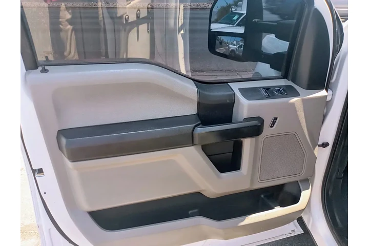 $22995 : 2019 FORD F350 SUPER DUTY REG image 4