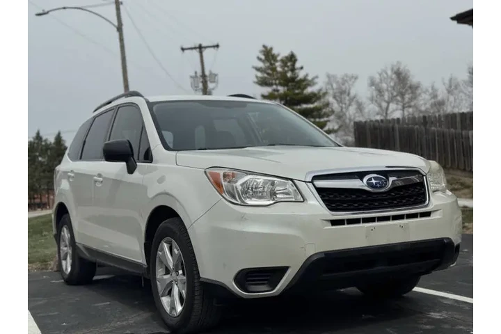 $5999 : 2015 Forester 2.5i image 4