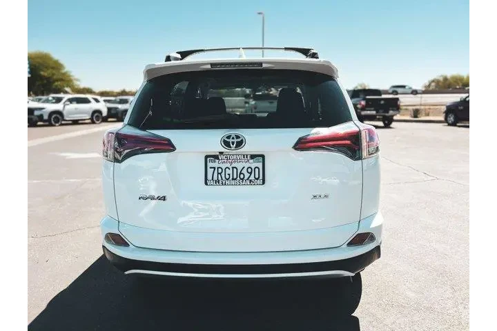 $16998 : Toyota RAV4 2016 XLE 4dr SUV image 6