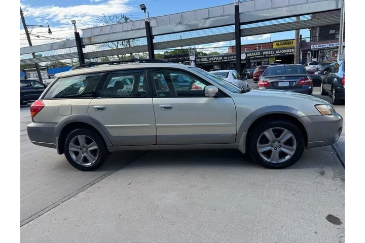 $6995 : 2005 Outback 3.0R L.L.Bean Ed image 8