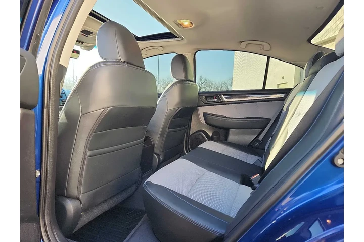 $13995 : Subaru Legacy 2017 AWD 2.5i image 10