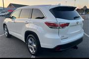 $18500 : Used 2015 Highlander AWD 4dr thumbnail