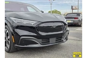 $29995 : Ford Mustang Mach-E 2022 AWD thumbnail