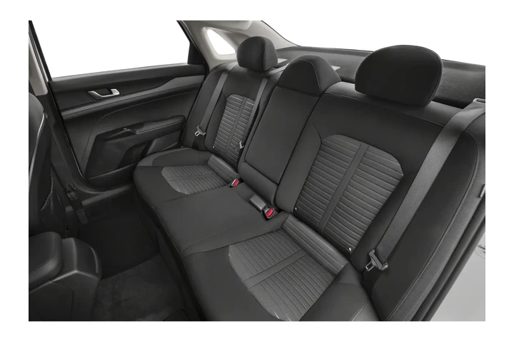 $24984 : 2025 K5 LXS image 9