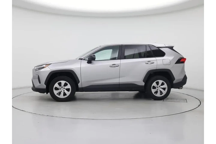 $27998 : Toyota RAV4 2024 AWD LE 4dr image 3