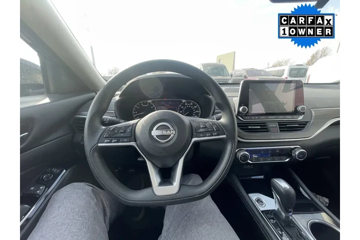 $18459 : Nissan Altima 2023 2.5 SV 4d image 5