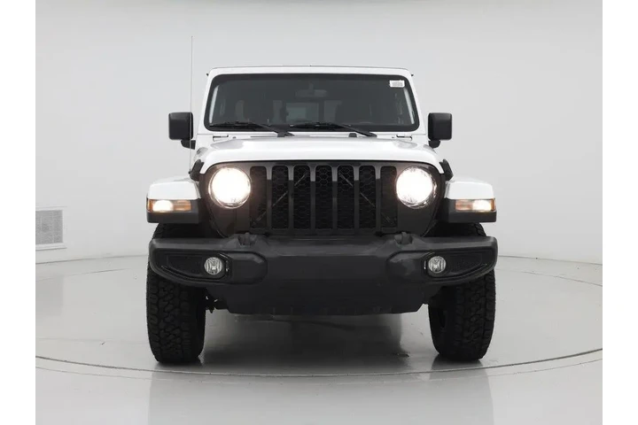 $26998 : Jeep Gladiator 2021 4x4 Will image 5