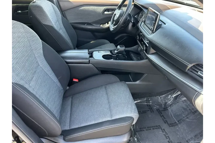 $20995 : Nissan Rogue 2023 SV 4dr Cro image 9