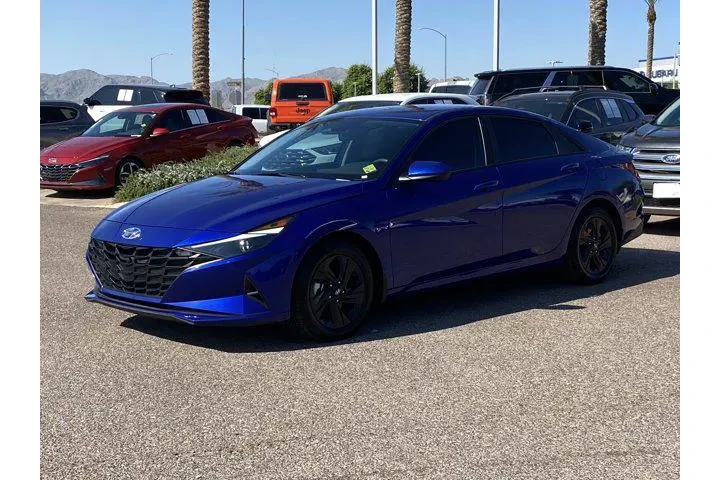 $17492 : Hyundai ELANTRA 2023 SEL 4dr image 7