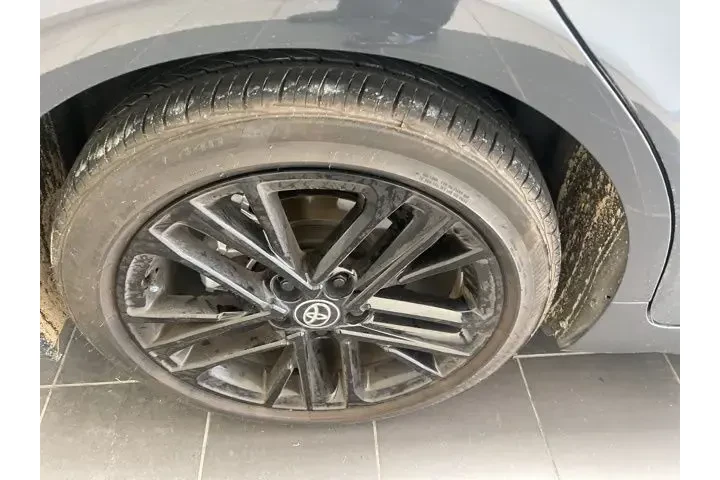 $29141 : Toyota Camry 2025 SE 4dr Sed image 5