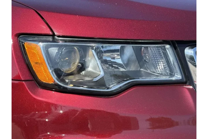 $25555 : Jeep Grand Cherokee 2021 4x4 image 8