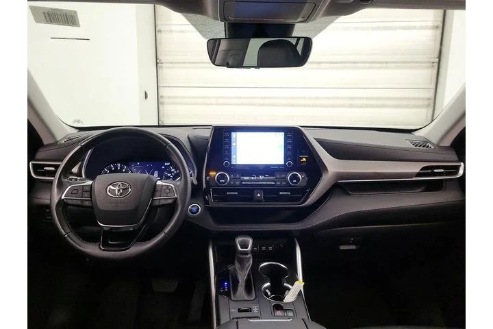 $33998 : Toyota Highlander 2021 AWD X image 9