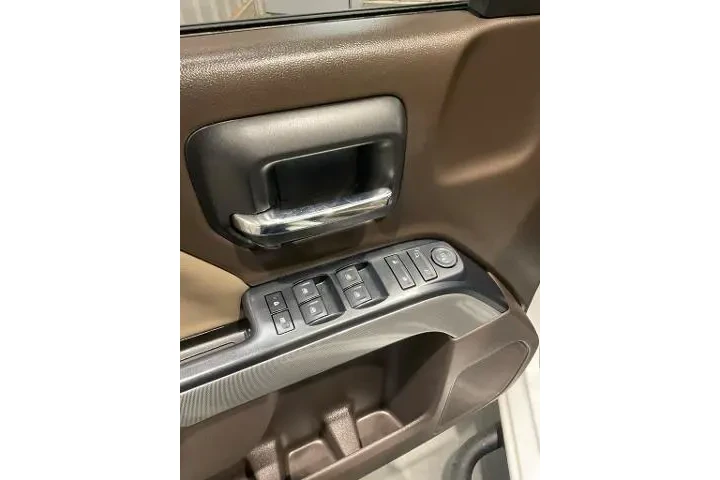 $25490 : Chevrolet Silverado 1500 201 image 7