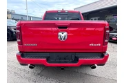 2019 RAM 1500 Laramie thumbnail