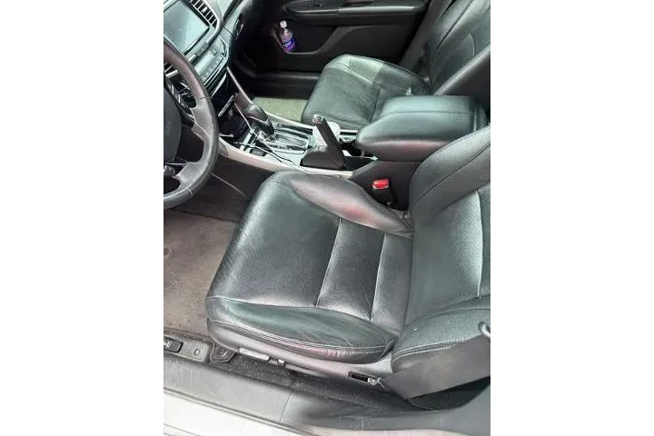 $20000 : Honda Accord 2017 Touring 4d image 5