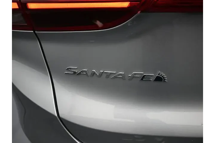 $25991 : Hyundai SANTA FE 2022 SEL 4d image 6