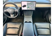 $22719 : Tesla Model Y 2021 AWD Long thumbnail