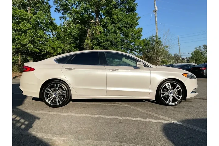 $13485 : Ford Fusion 2017 Titanium 4d image 4