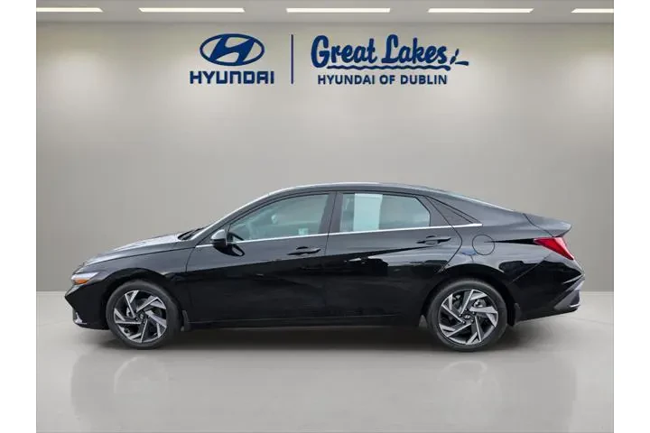 $20366 : Hyundai ELANTRA 2024 SEL 4dr image 2