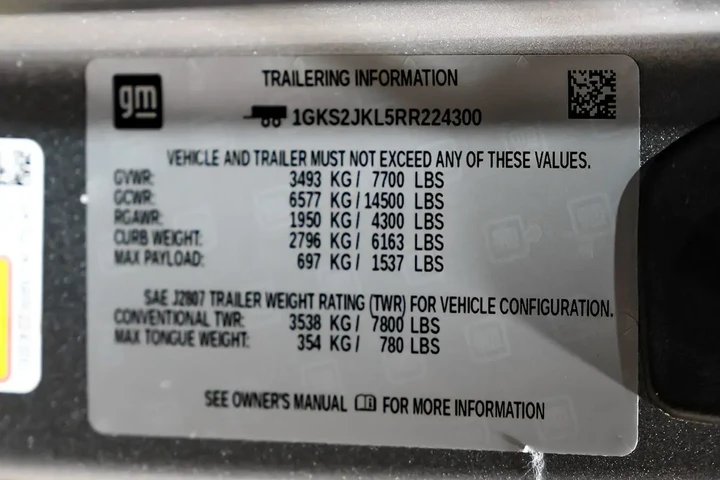 $73790 : 2024 Yukon XL Denali image 1