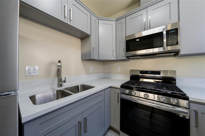 $3450 : APARTAMENTO DUPLEX image 4