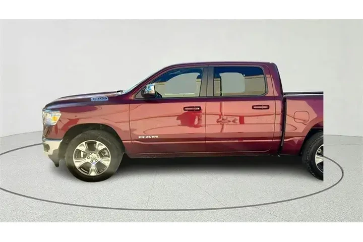 $39088 : Ram 1500 2024 4x2 Laramie 4d image 6