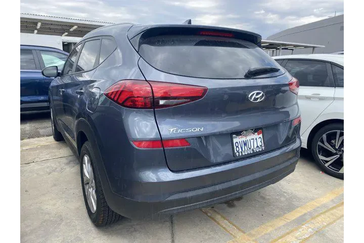 $17991 : Hyundai TUCSON 2021 Value 4d image 2
