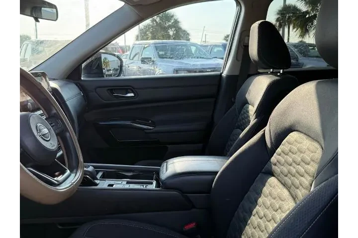 $20995 : Nissan Pathfinder 2022 S 4dr image 10