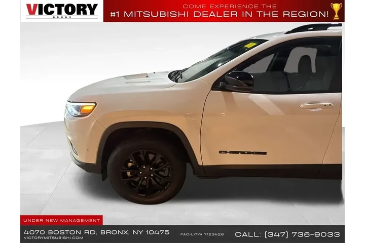 $17995 : Jeep Cherokee 2023 4x4 Altit image 8