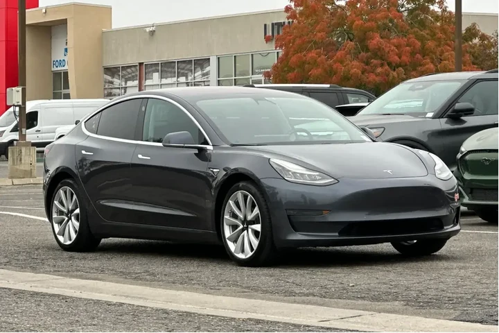 $20312 : Tesla Model 3 2018 AWD Perfo image 9