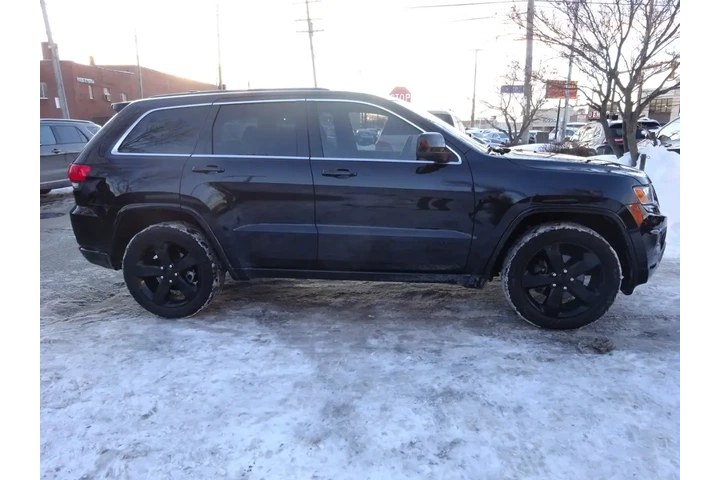 $10900 : 2014 Grand Cherokee 4WD 4dr A image 4