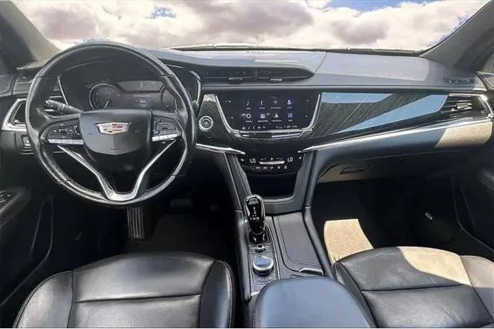 $27793 : Cadillac XT6 2022 Premium Lu image 7