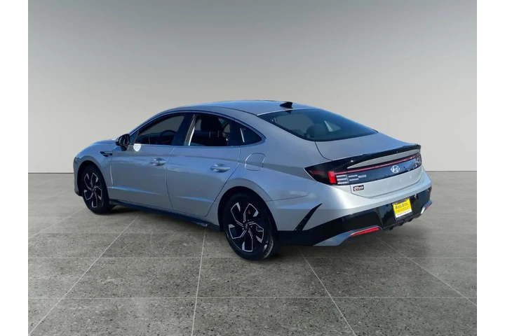 $26441 : Hyundai SONATA 2024 image 3